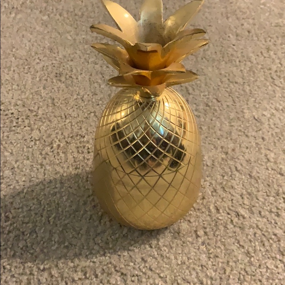 Gold Pineapple Decoration